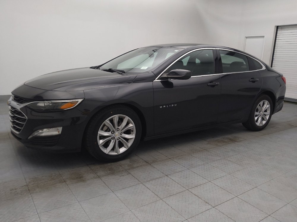 Used 2023 Chevrolet Malibu LT image 2