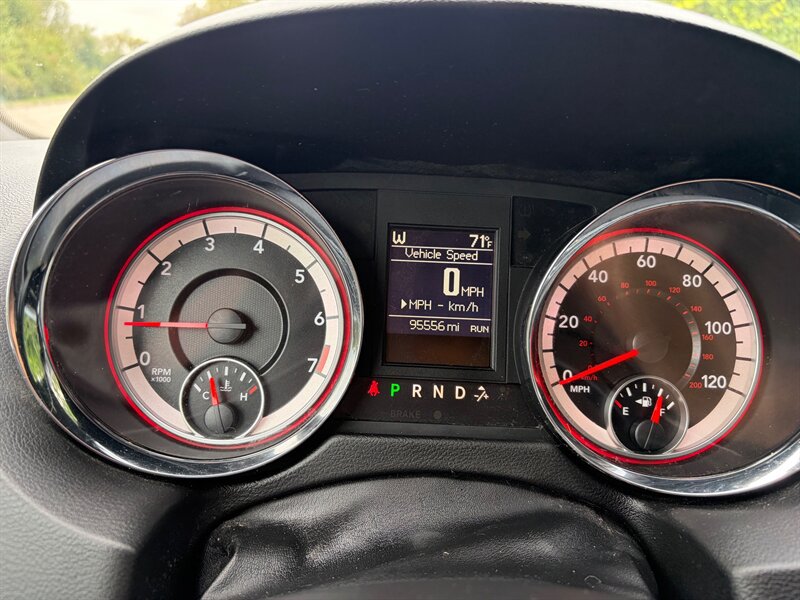 Used 2018 Dodge Grand Caravan GT FWD image 11