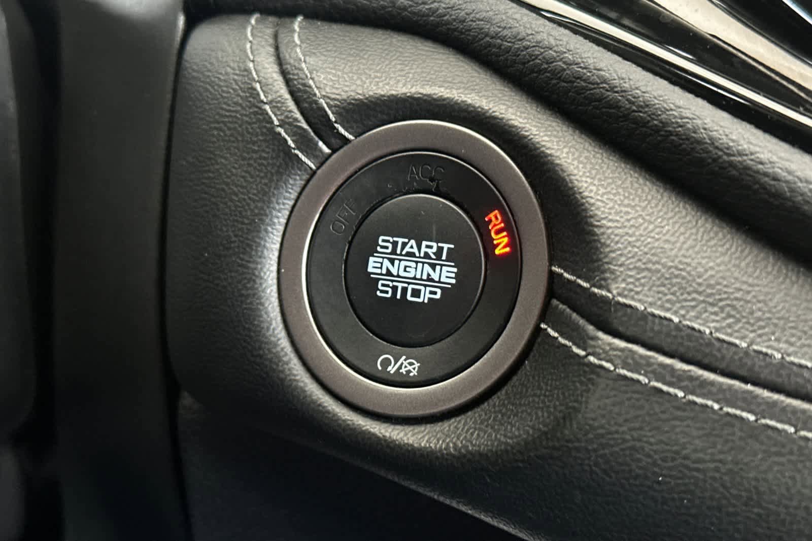 Used 2023 Dodge Durango SXT RWD image 24