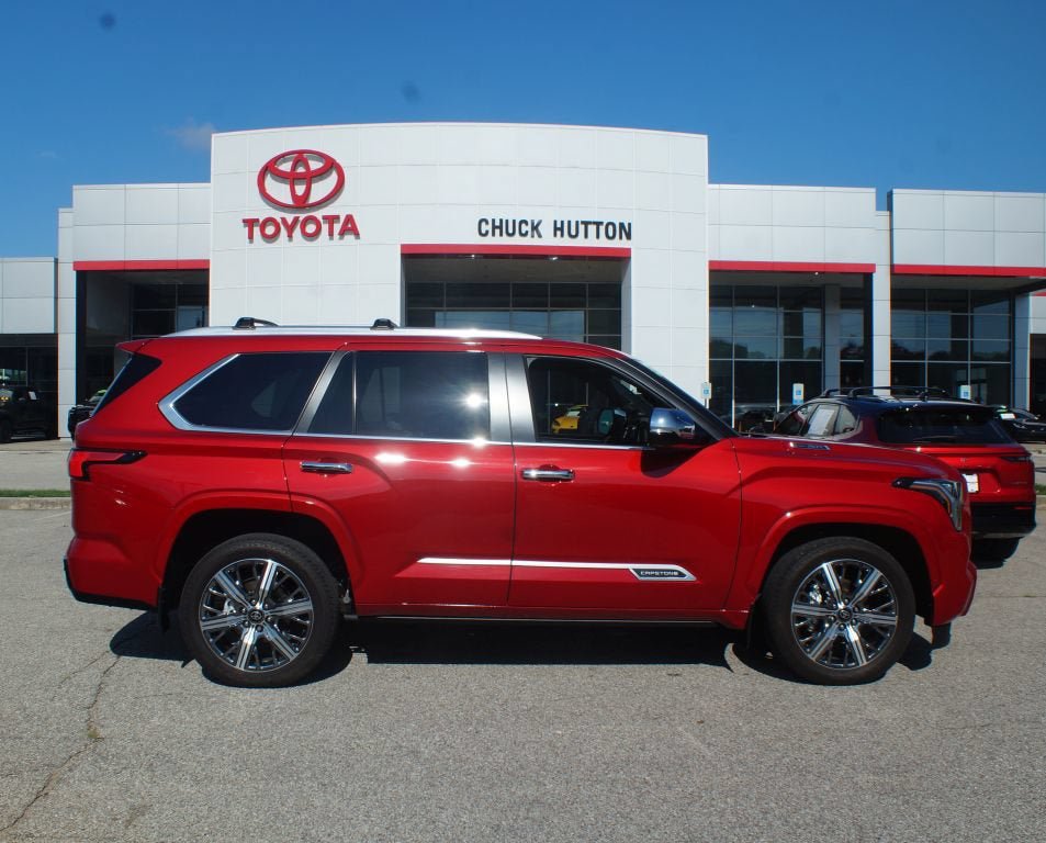Used 2025 Toyota Sequoia Capstone AWD/4WD image 1