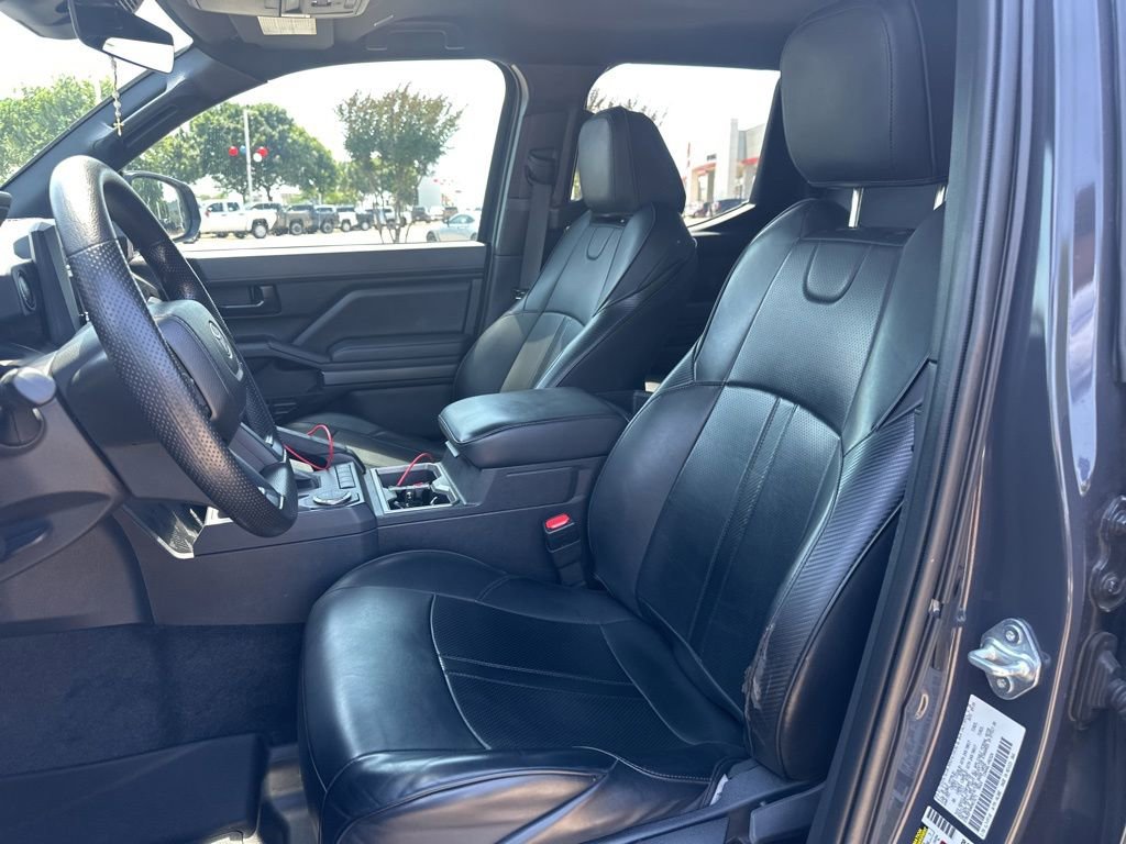 Used 2024 Toyota Tacoma SR5 RWD image 7