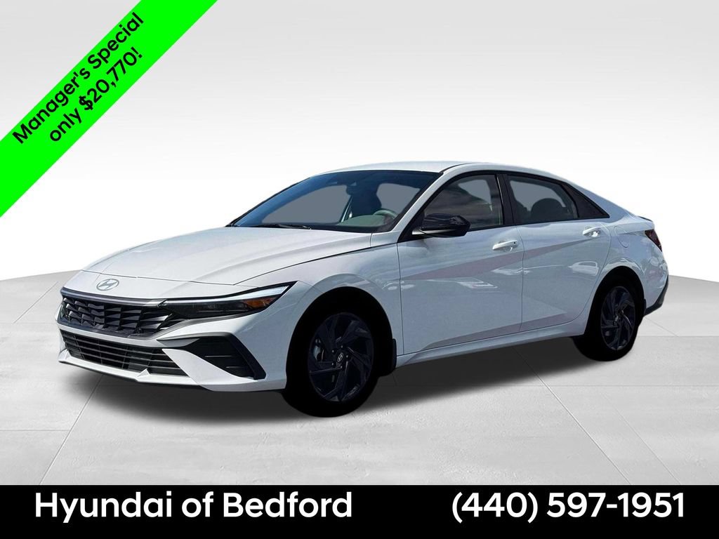 Certified 2026 Hyundai Elantra Sport FWD image 2