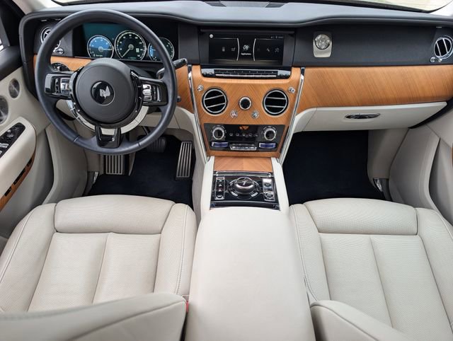 Used 2019 Rolls-Royce Cullinan image 5