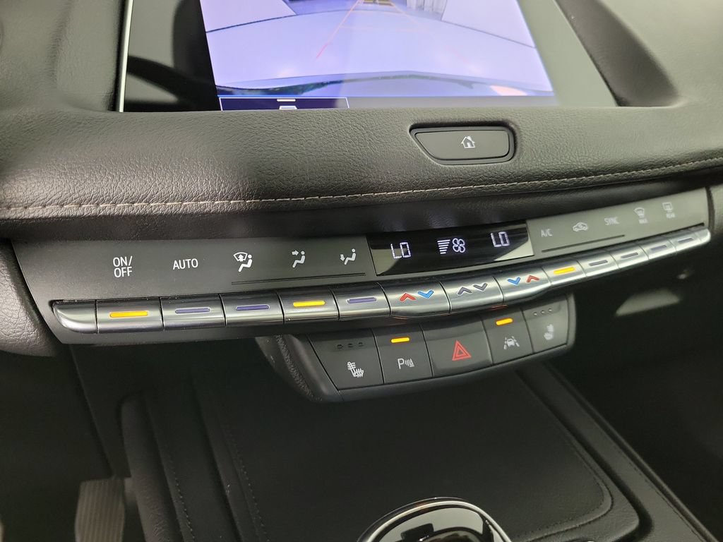 Used 2023 Cadillac XT4 Premium Luxury AWD/4WD image 29