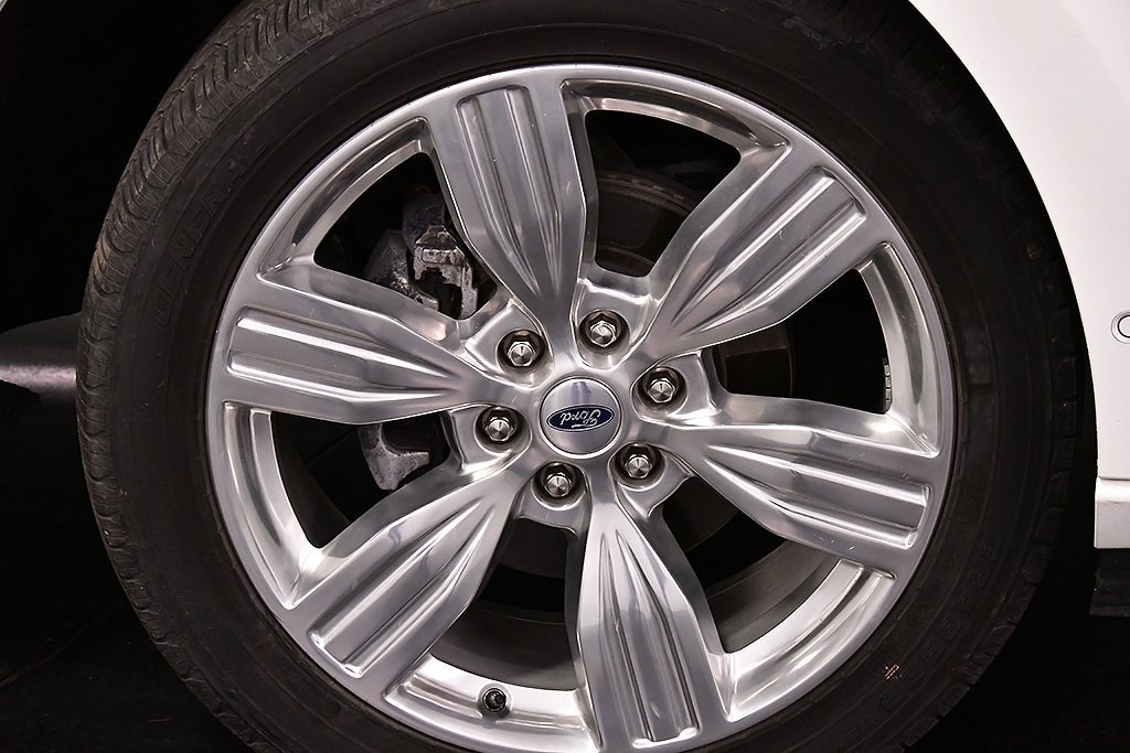 Used 2024 Ford Expedition Max Platinum image 9