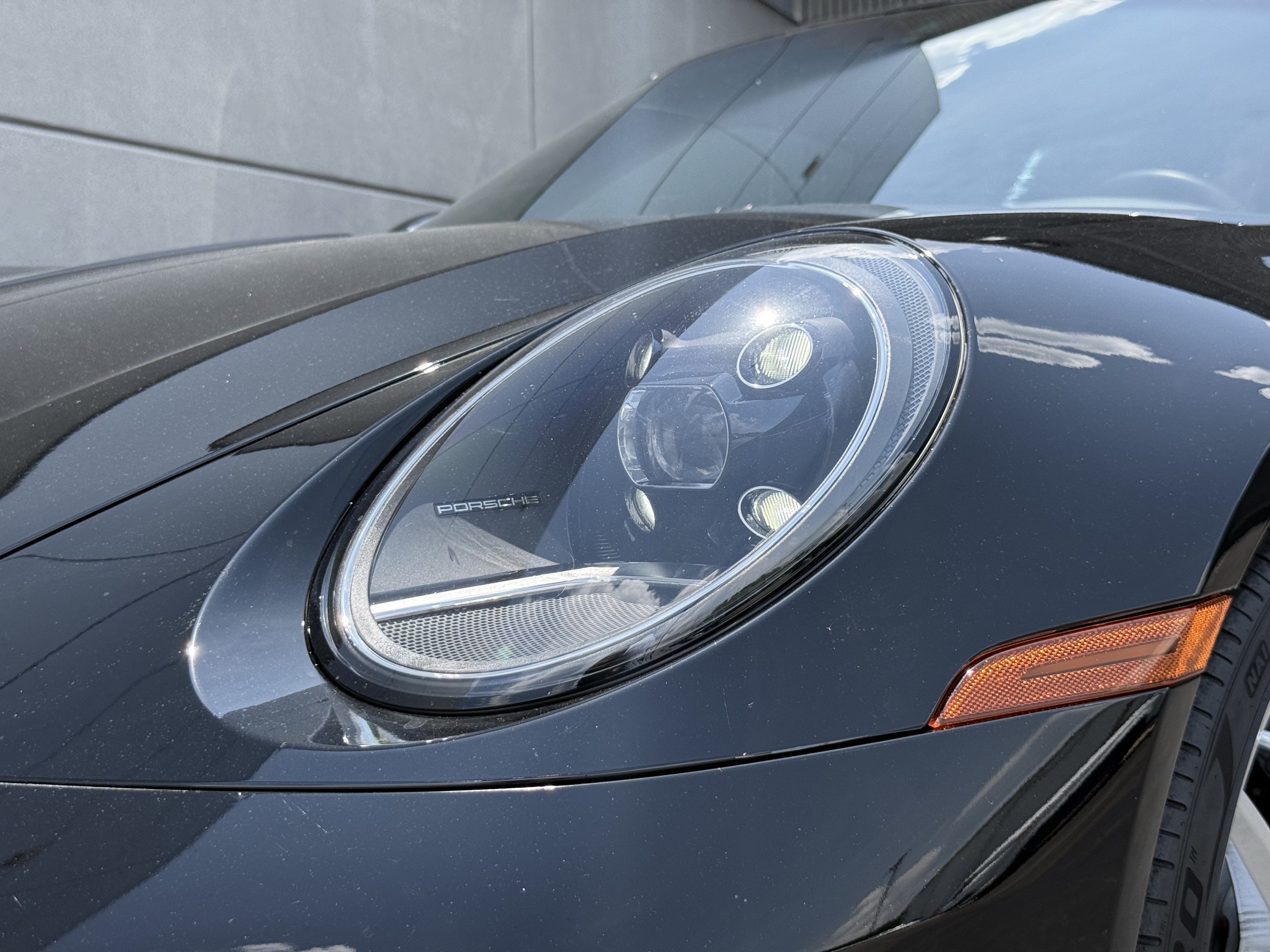 Used 2022 Porsche 911 Carrera RWD image 16