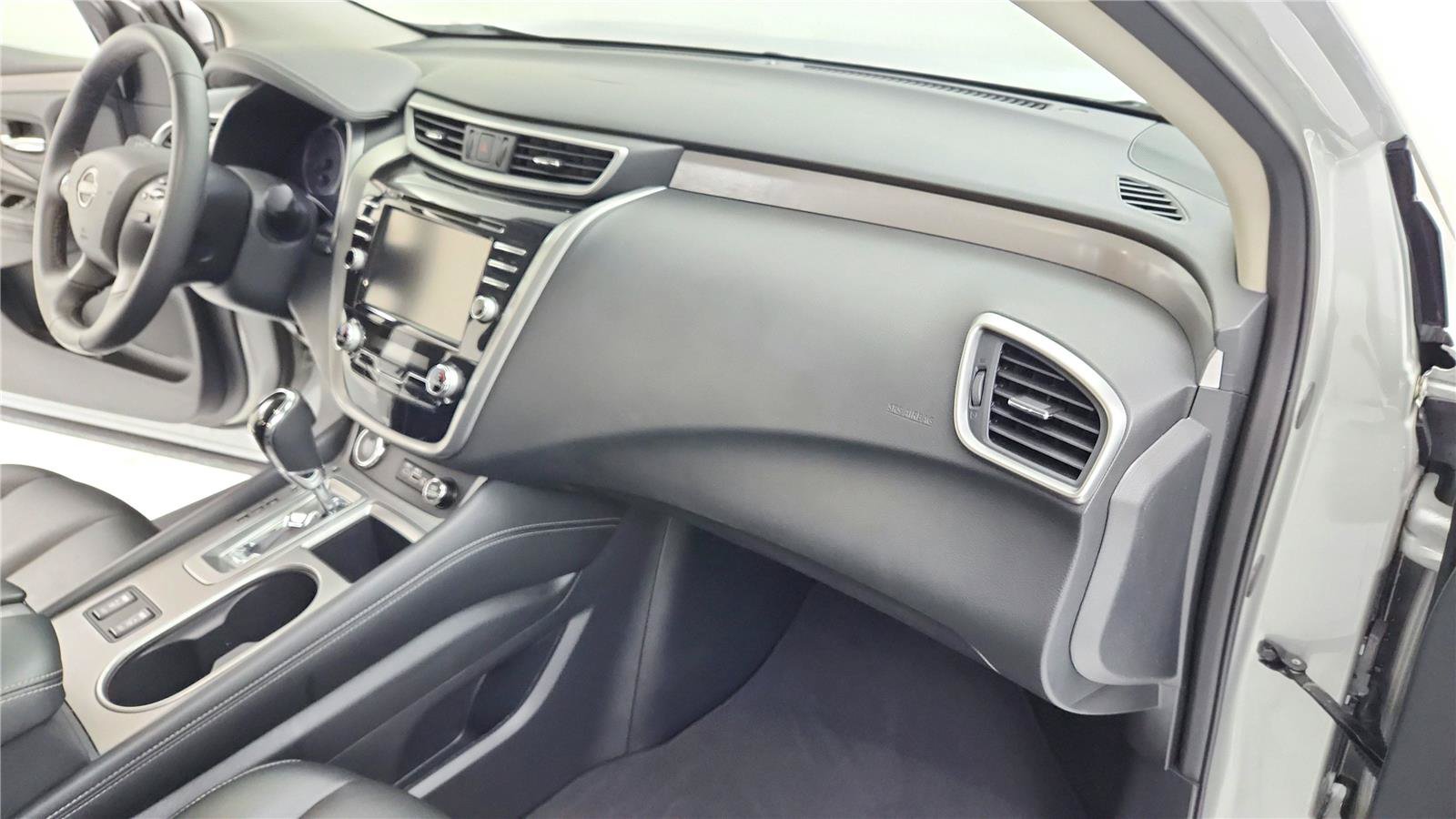 Used 2024 Nissan Murano SV FWD image 26