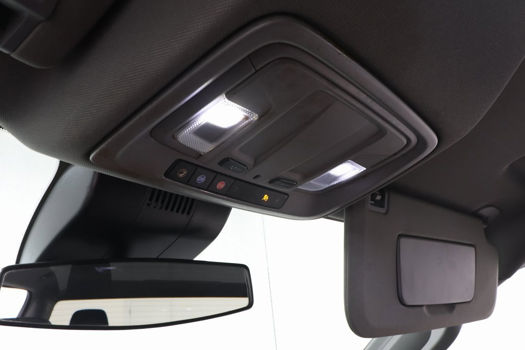 Used 2023 Chevrolet Silverado 1500 Custom image 15