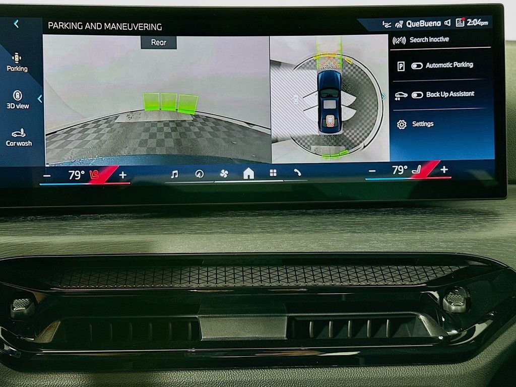 Used 2026 BMW 330i Sedan w/ Premium Package image 13