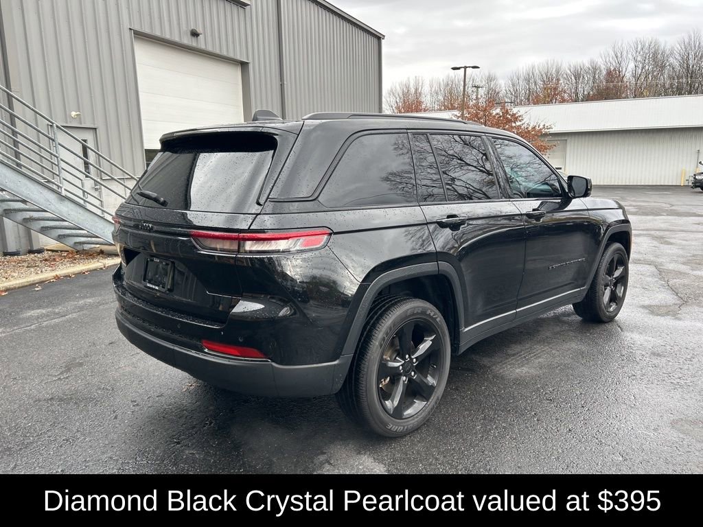 Used 2022 Jeep Grand Cherokee Altitude image 4