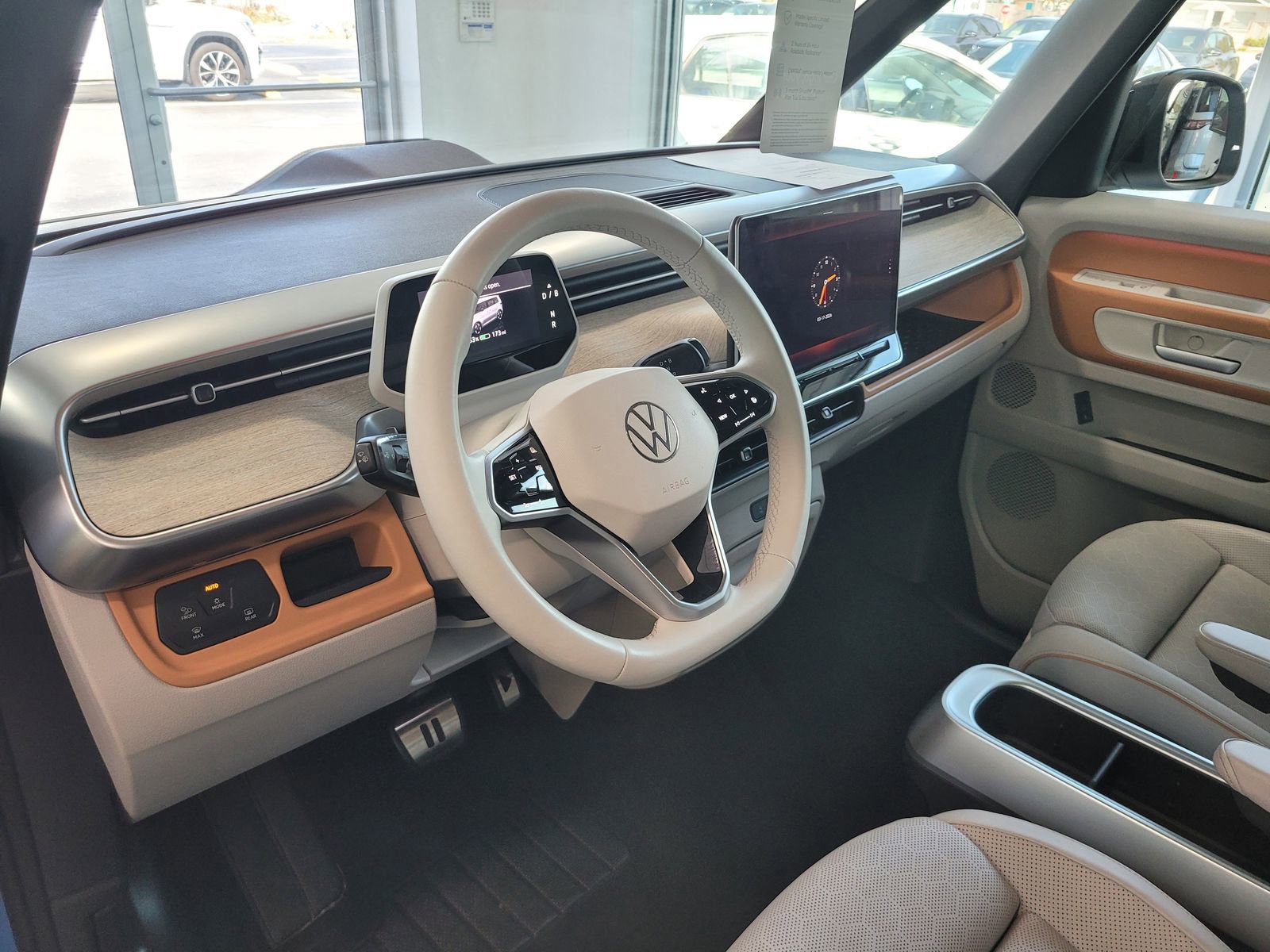 Used 2025 Volkswagen ID. Buzz 1st Edition image 19