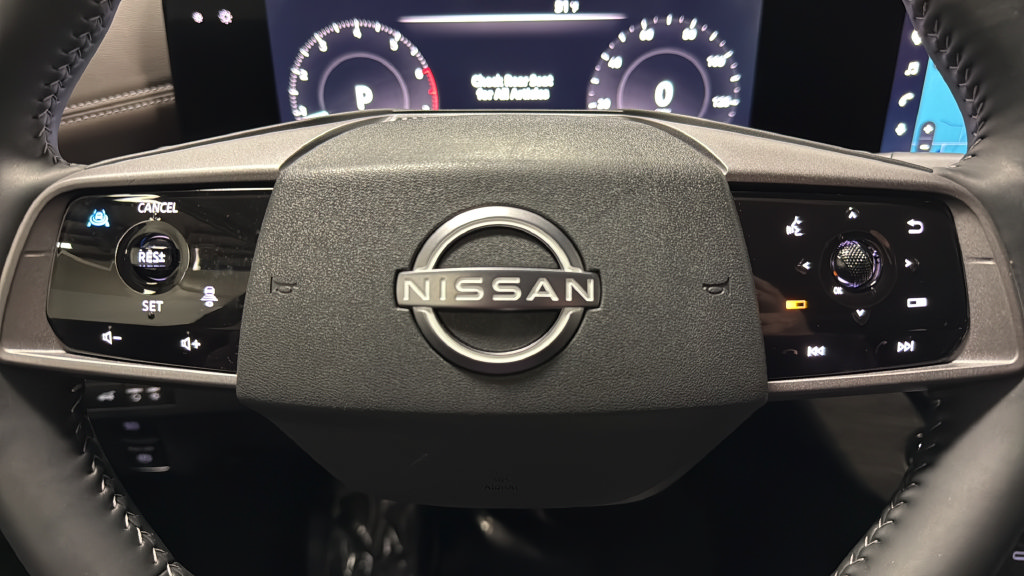 Used 2025 Nissan Murano Platinum w/ Cargo Package AWD/4WD image 16