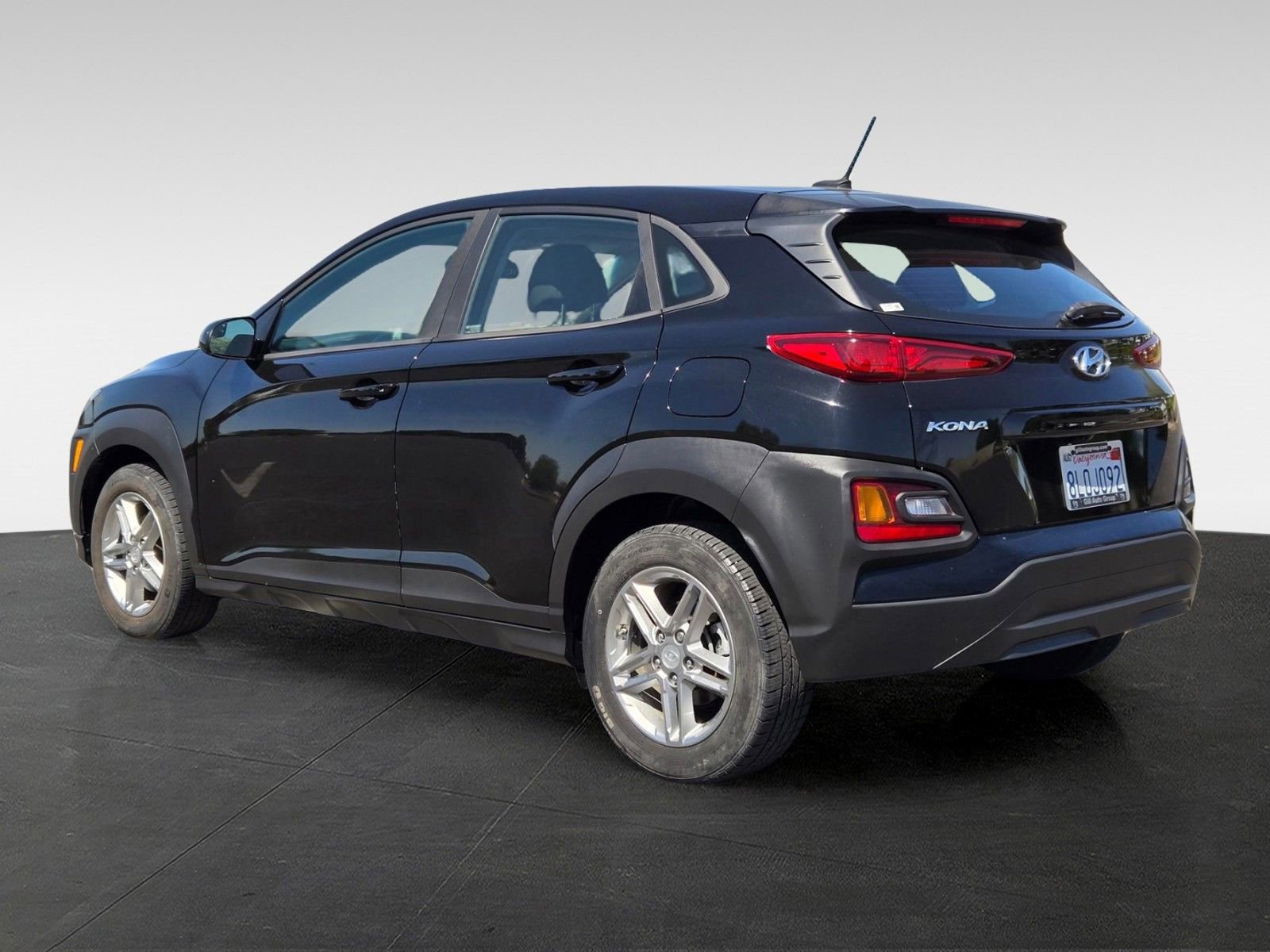 Used 2019 Hyundai Kona SE w/ Cargo Package FWD image 6