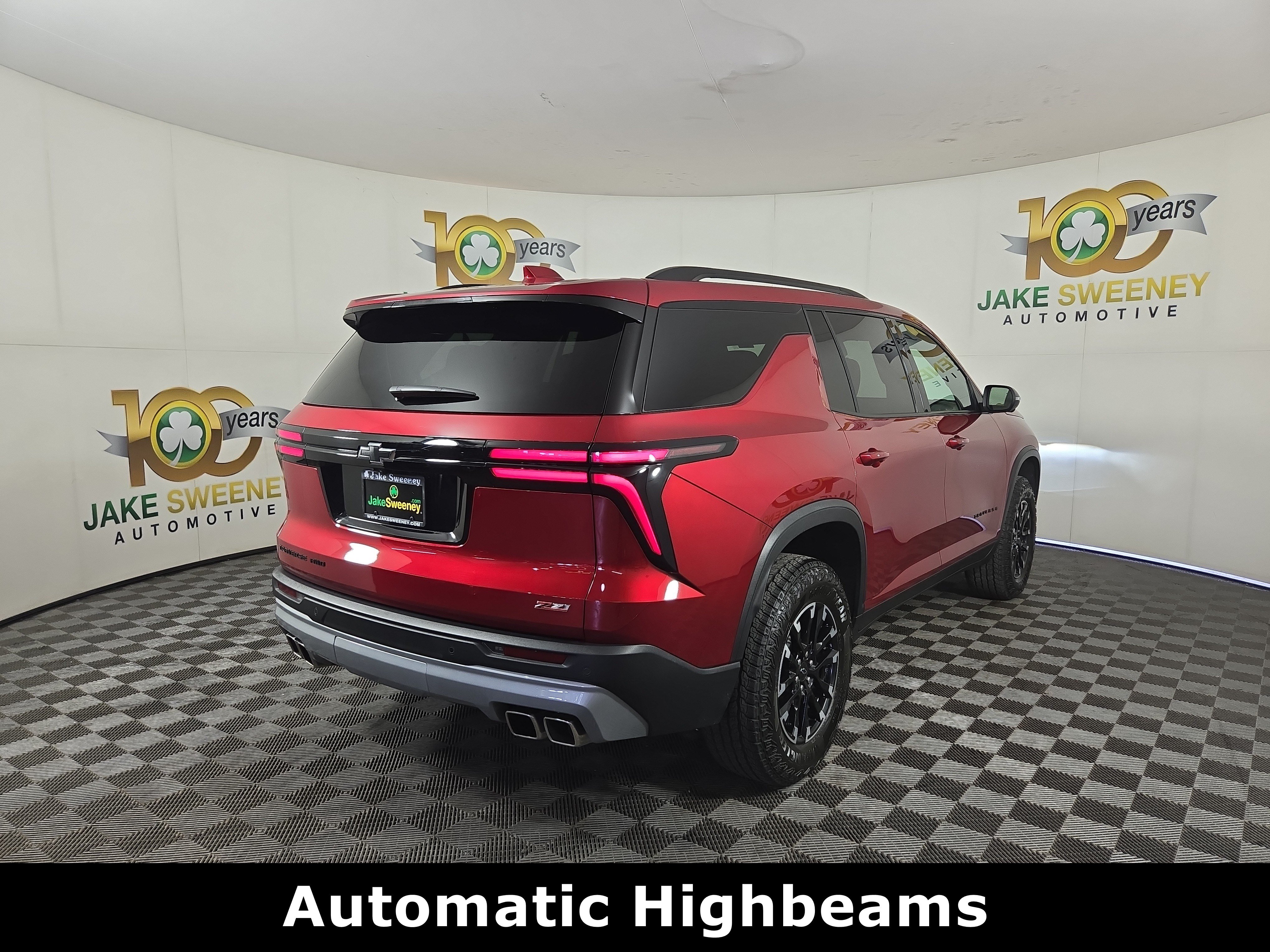 Certified 2025 Chevrolet Traverse Z71 w/ Driver Confidence Package AWD/4WD image 9