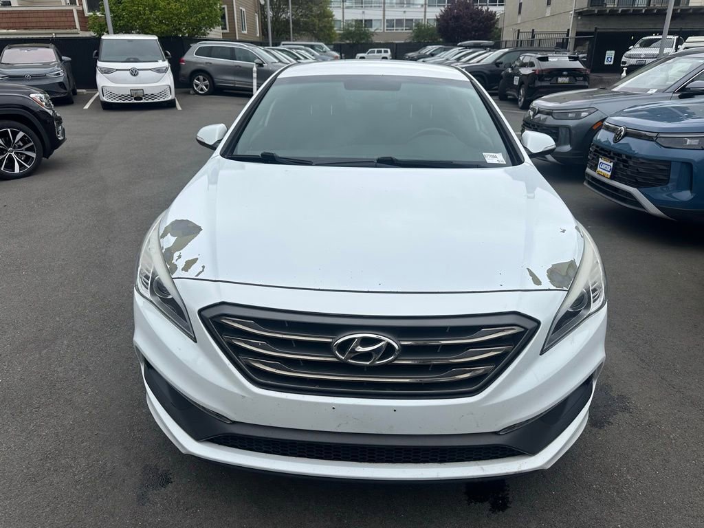 Used 2015 Hyundai Sonata Sport 2.0T FWD image 2