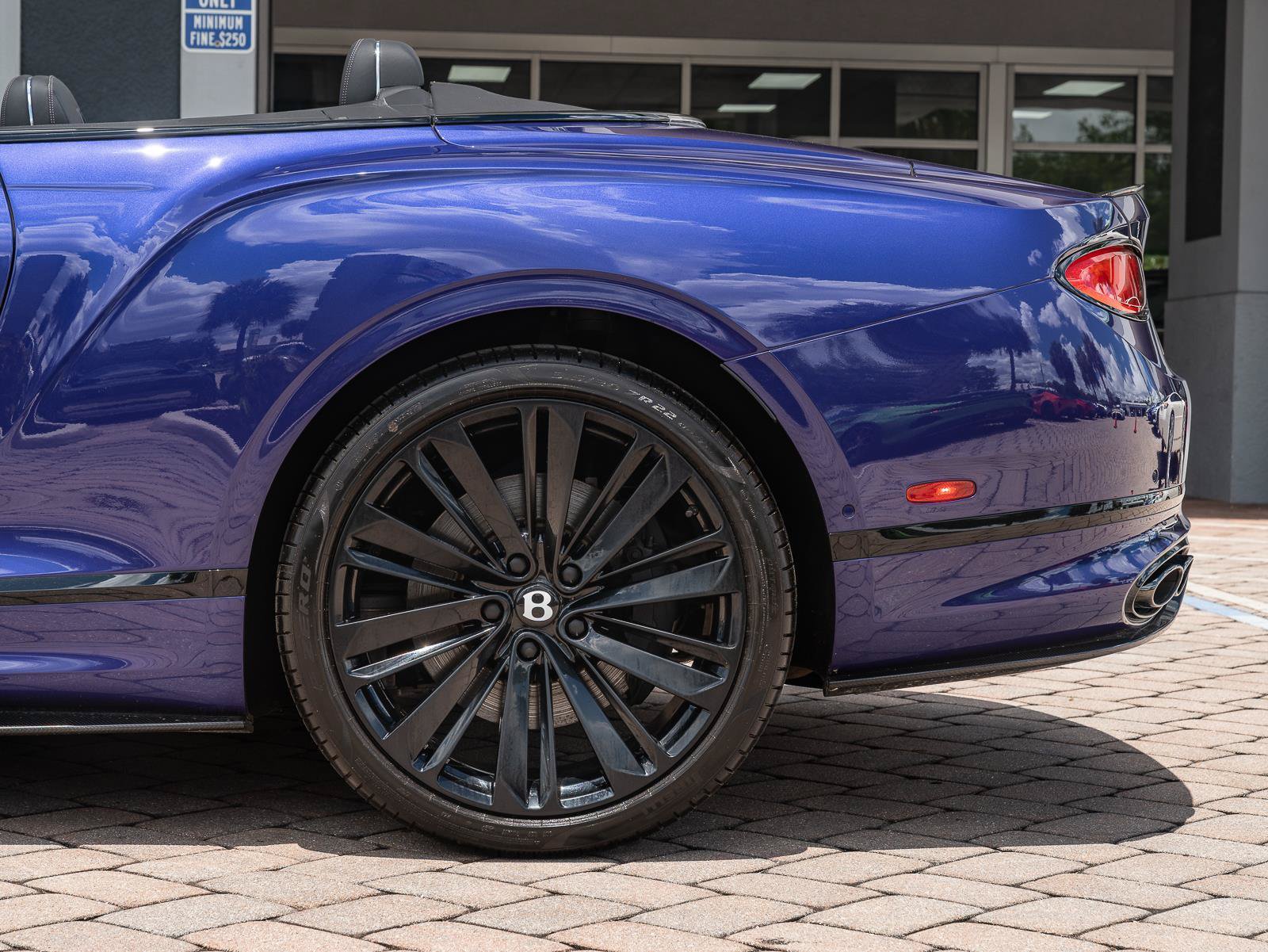 Used 2023 Bentley Continental GT S AWD/4WD image 40