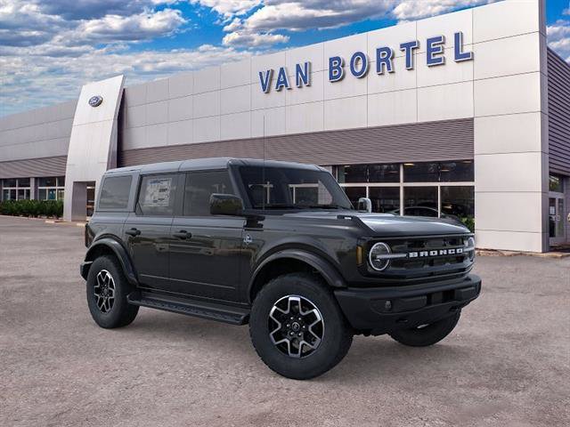 New 2026 Ford Bronco Outer Banks AWD/4WD image 7
