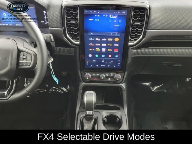 Used 2025 Ford Ranger XLT w/ Equipment Group 301A High AWD/4WD image 21