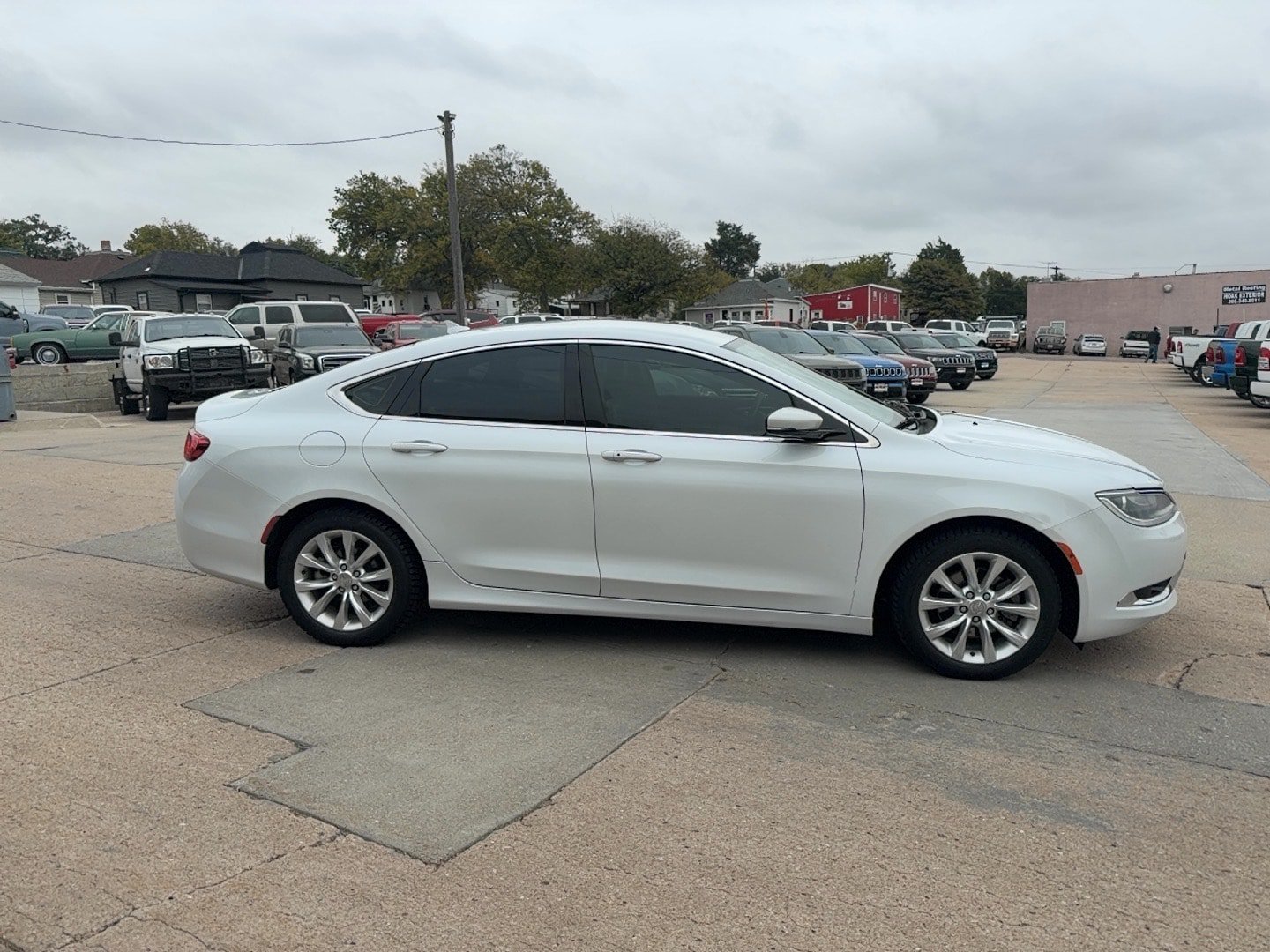Used 2015 Chrysler 200 C w/ Navigation & Sound Group I FWD image 5