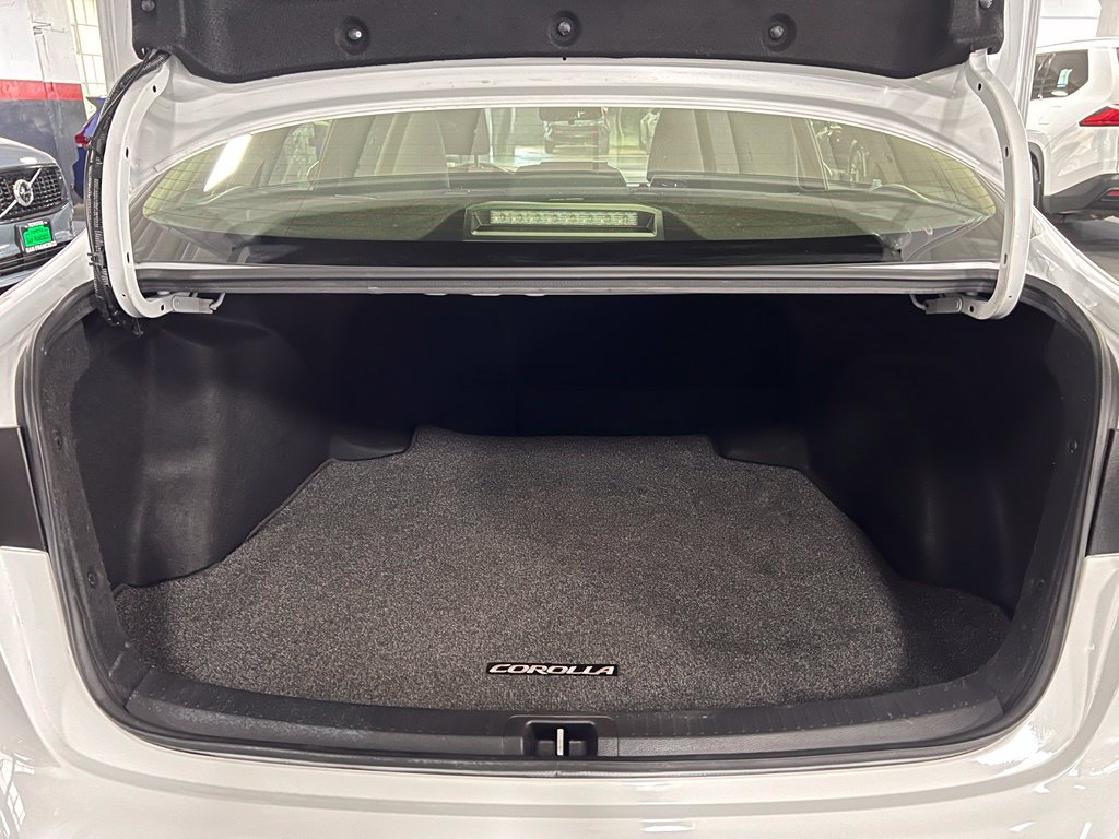 Certified 2023 Toyota Corolla LE w/ Carpet Mat Package (TMS) FWD image 38