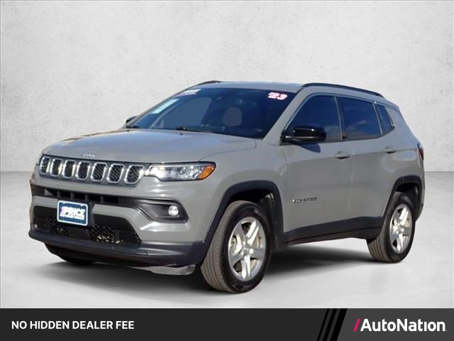 Used 2023 Jeep Compass Latitude AWD/4WD image 1