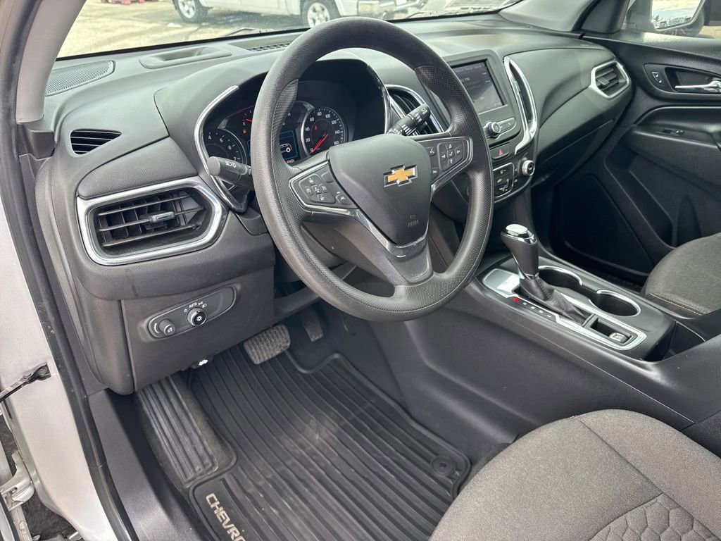Used 2020 Chevrolet Equinox LT image 19