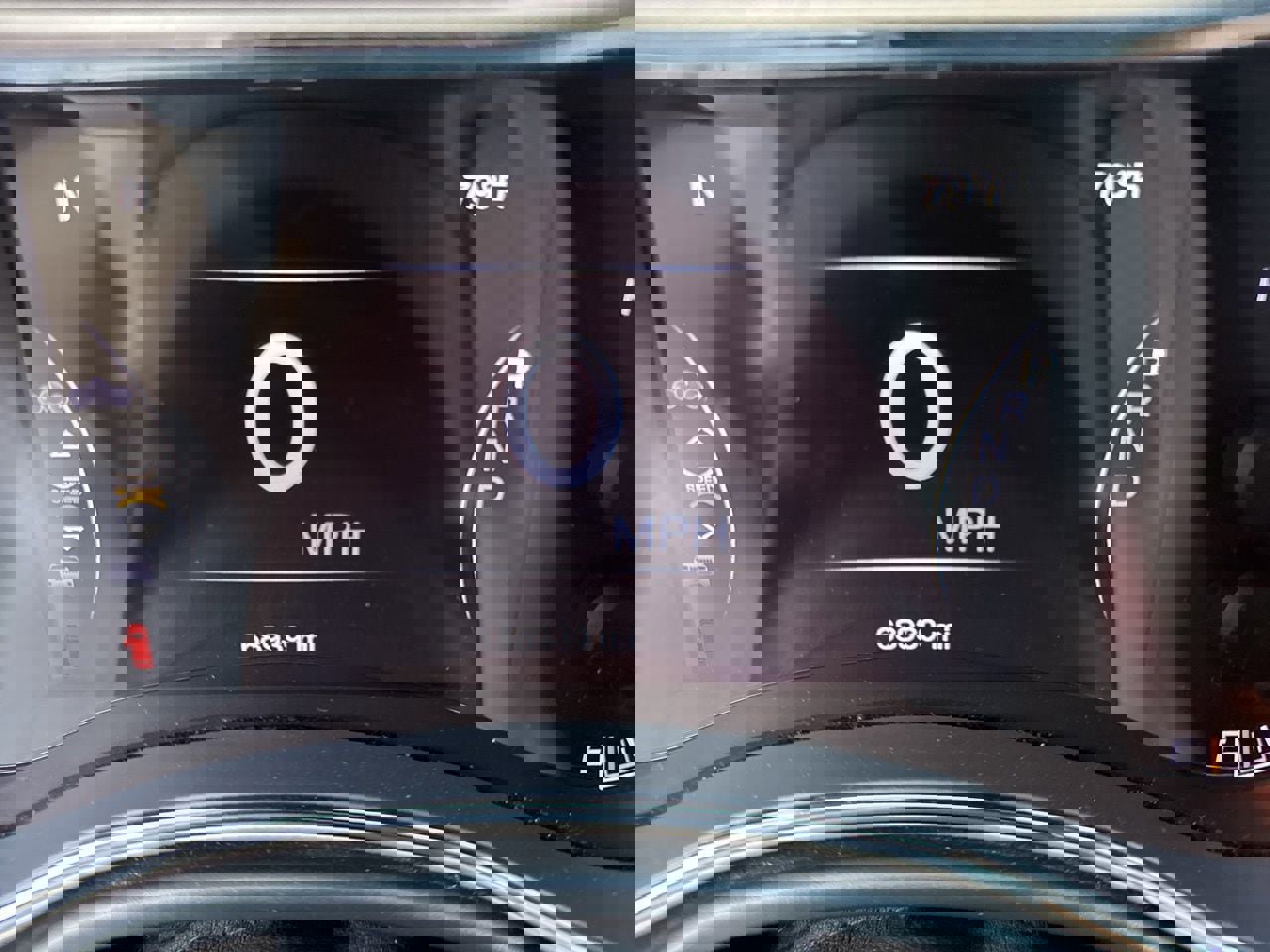 Used 2017 Jeep Grand Cherokee Limited image 23