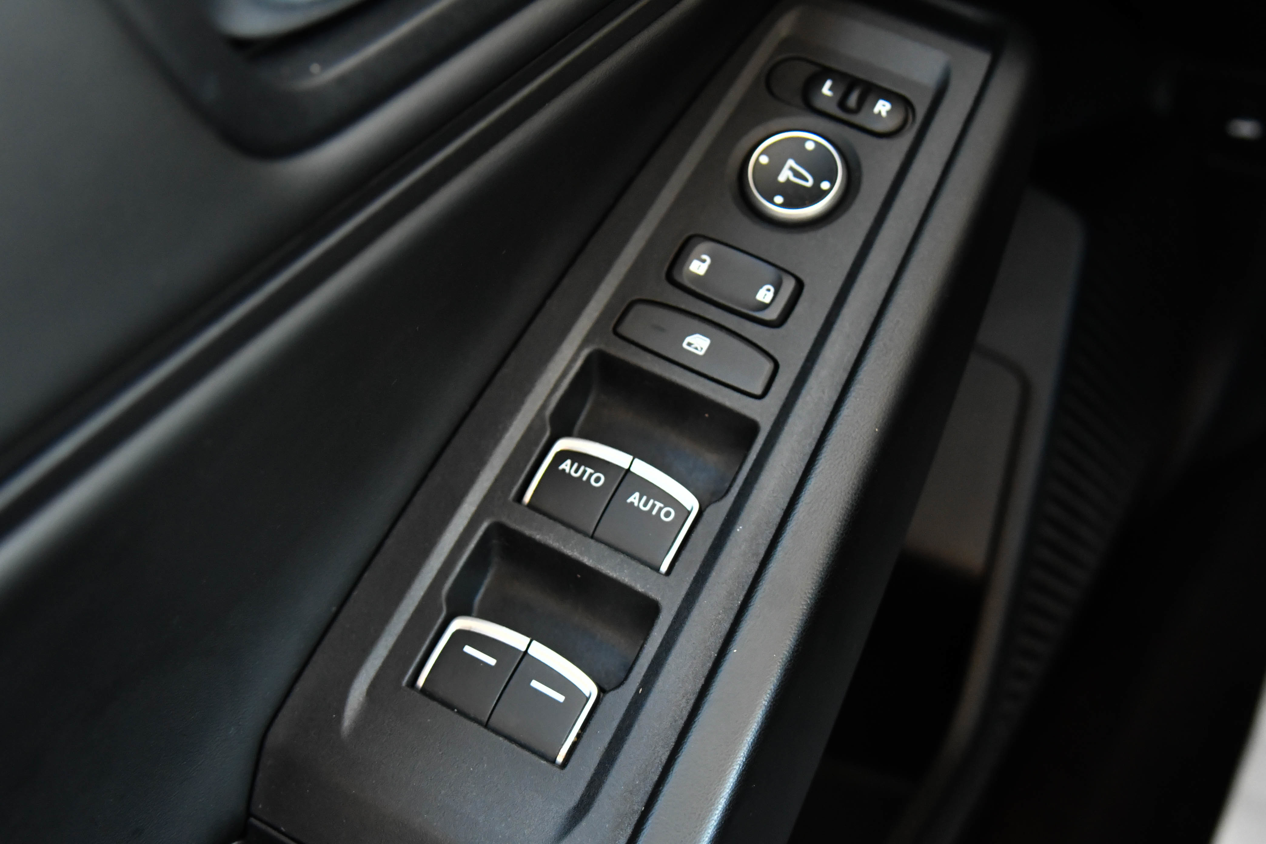 Used 2024 Honda Accord EX image 31