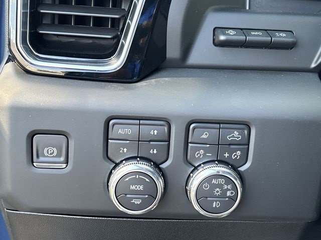 New 2026 GMC Sierra 2500 Denali Ultimate image 17