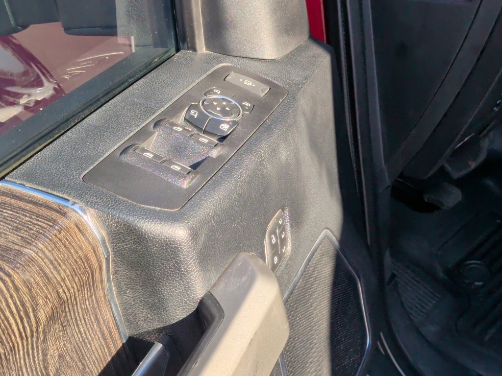 Used 2021 Ford F350 Lariat w/ Chrome Package AWD/4WD image 11