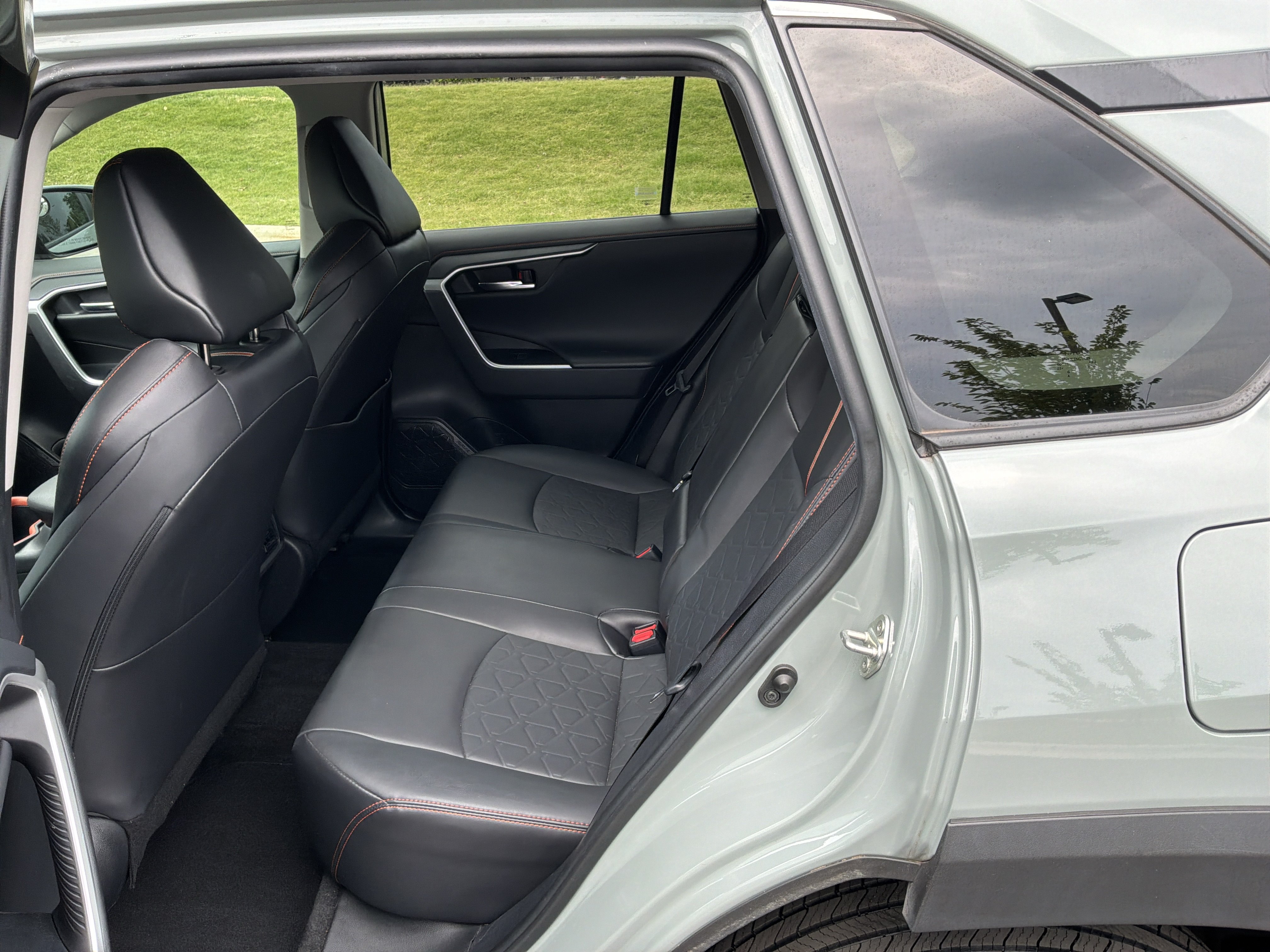 Used 2022 Toyota RAV4 Adventure AWD/4WD image 30