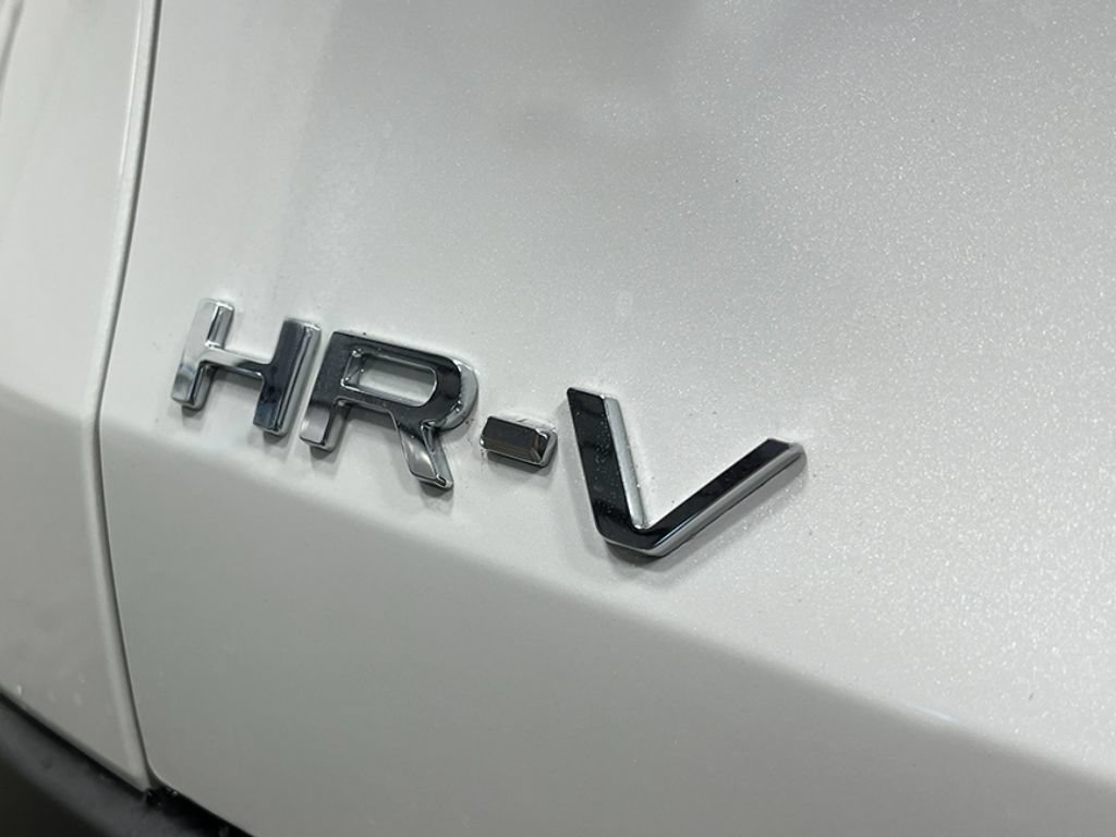 New 2027 Honda HR-V LX image 6