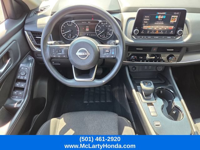 Used 2024 Nissan Rogue SV FWD image 12