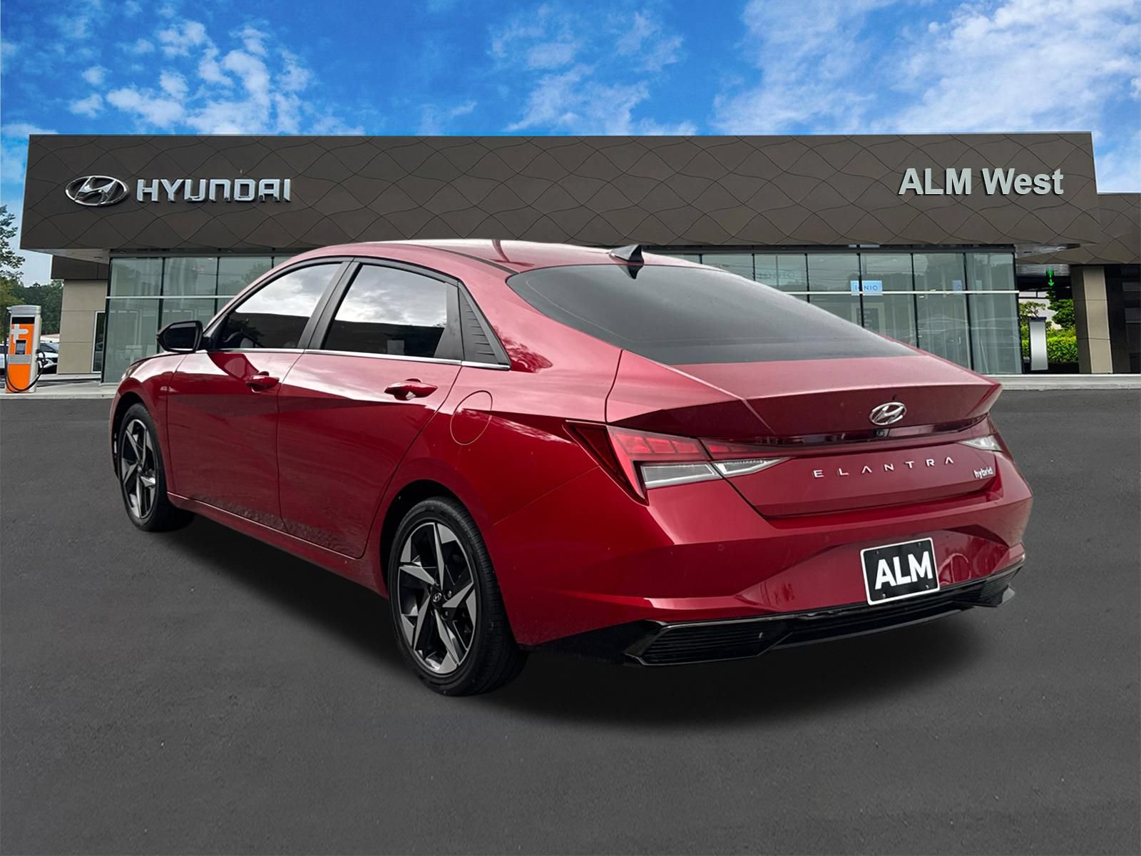 Used 2023 Hyundai Elantra Limited FWD image 7