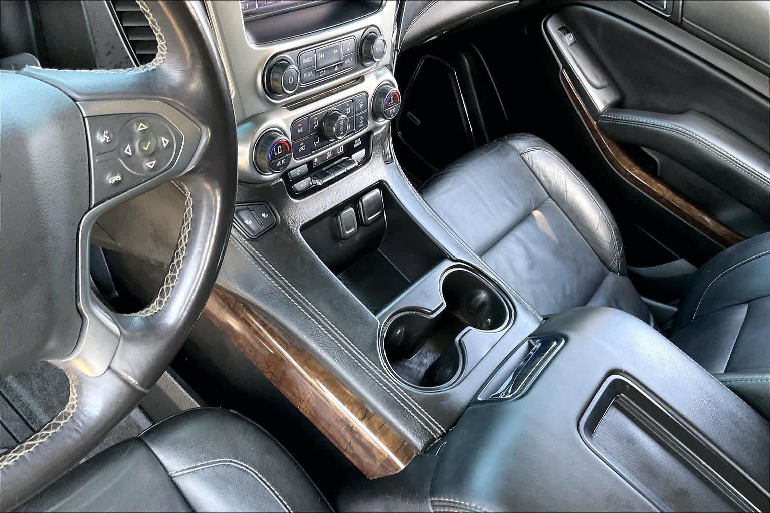 Used 2018 Chevrolet Tahoe LT AWD/4WD image 15