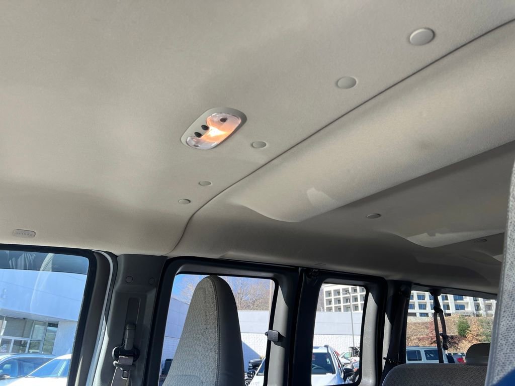 Used 2020 Chevrolet Express 3500 LT w/ LT Preferred Equipment Group image 24