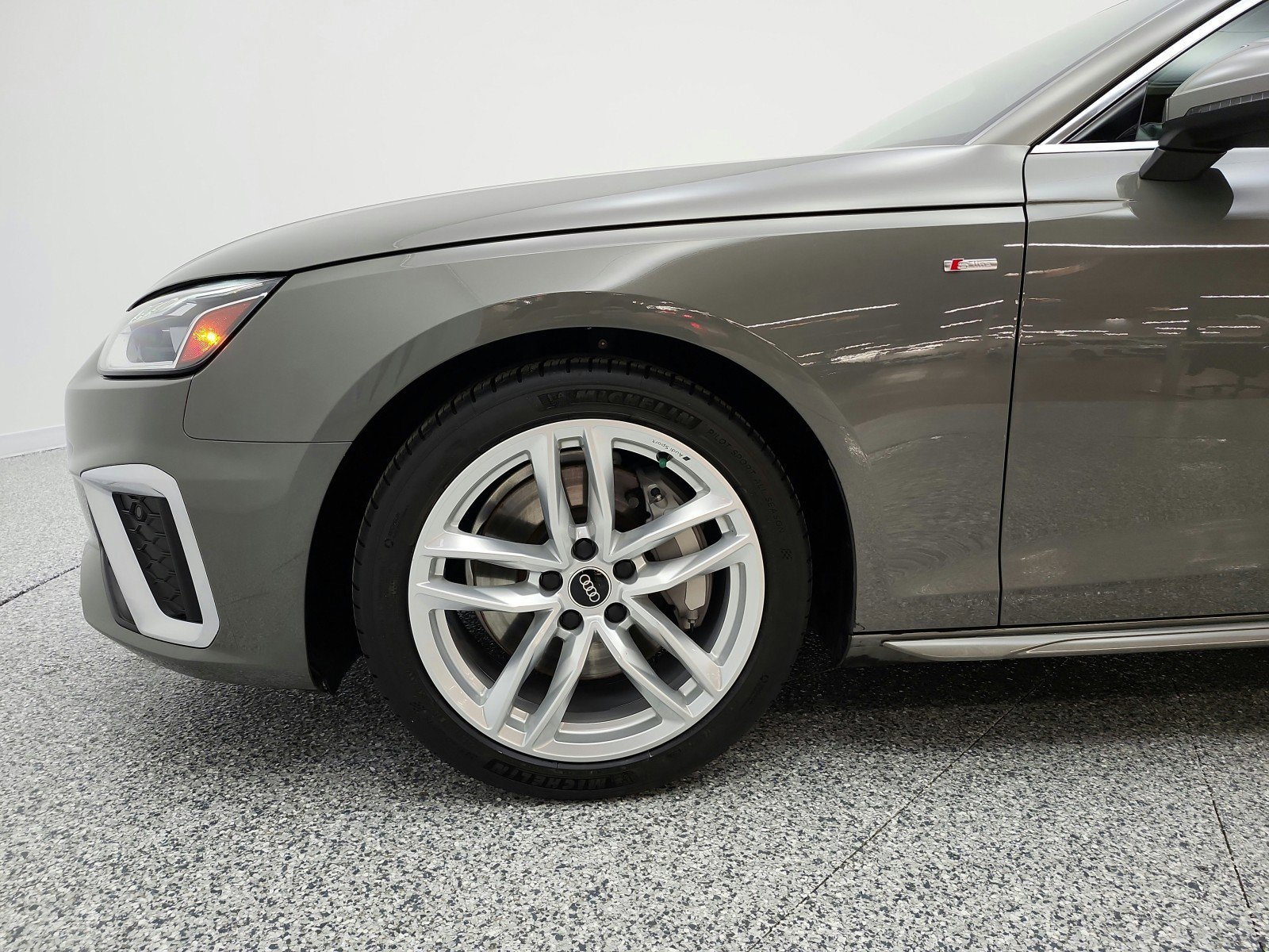 Used 2023 Audi A4 2.0T Premium Plus w/ Premium Plus Package AWD/4WD image 22
