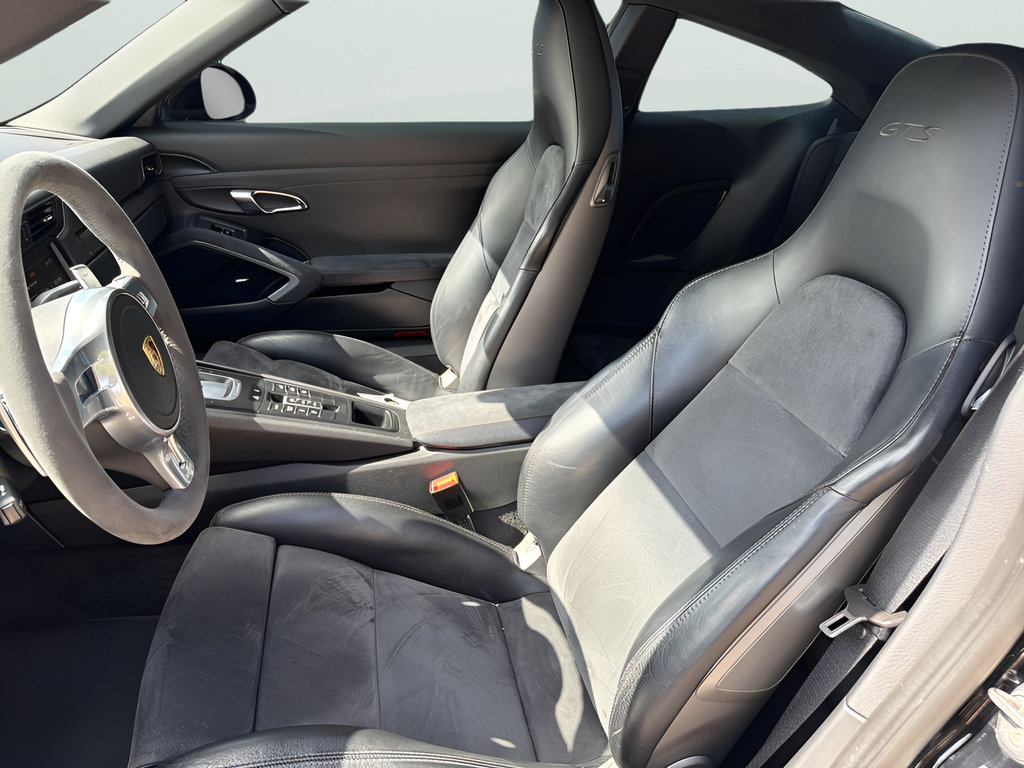 Used 2016 Porsche 911 Carrera GTS RWD image 28