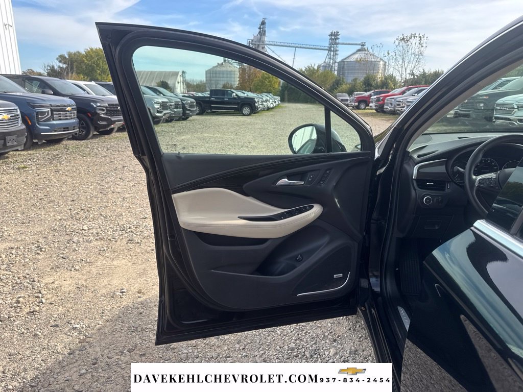 Used 2020 Buick Envision Premium AWD/4WD image 9