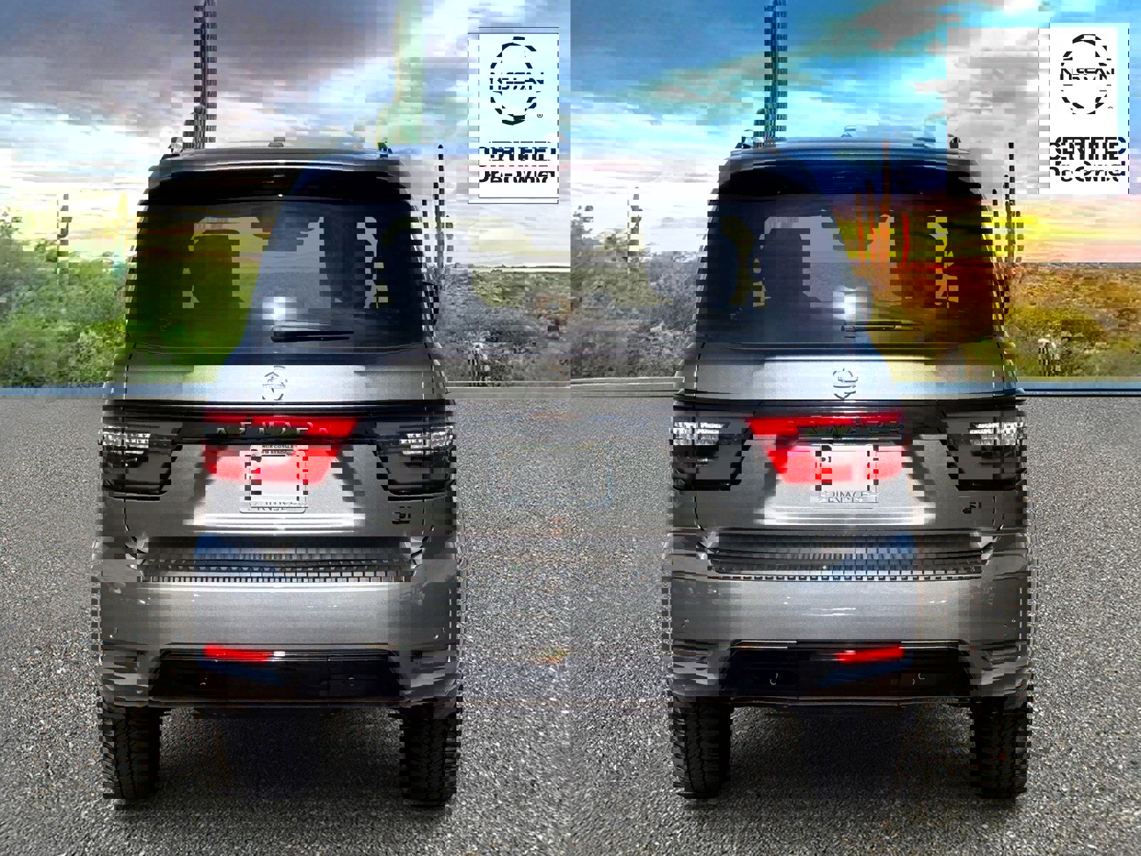 Certified 2024 Nissan Armada SL w/ Midnight Edition Package image 6