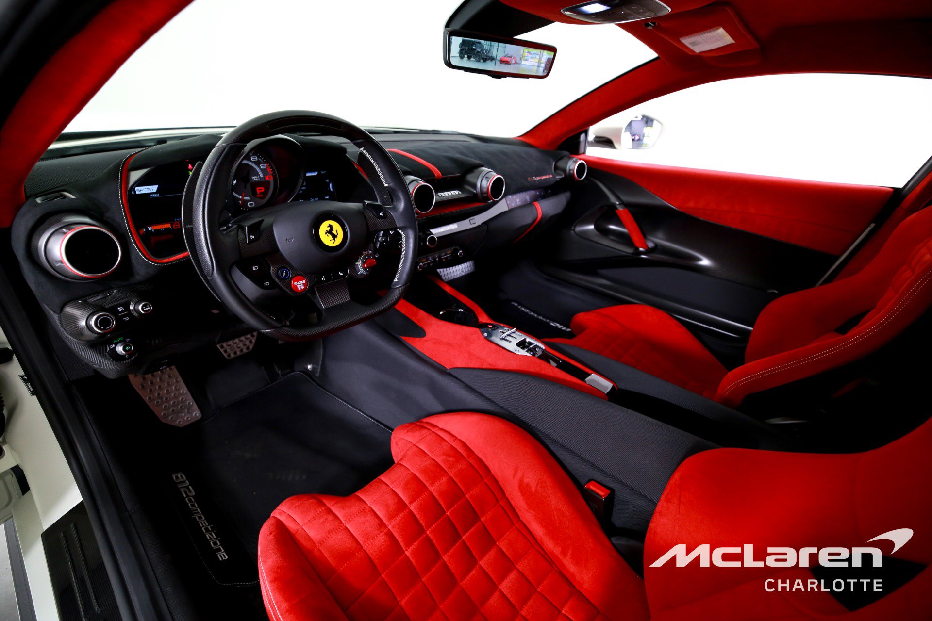 Used 2022 Ferrari 812 Competizione RWD image 12