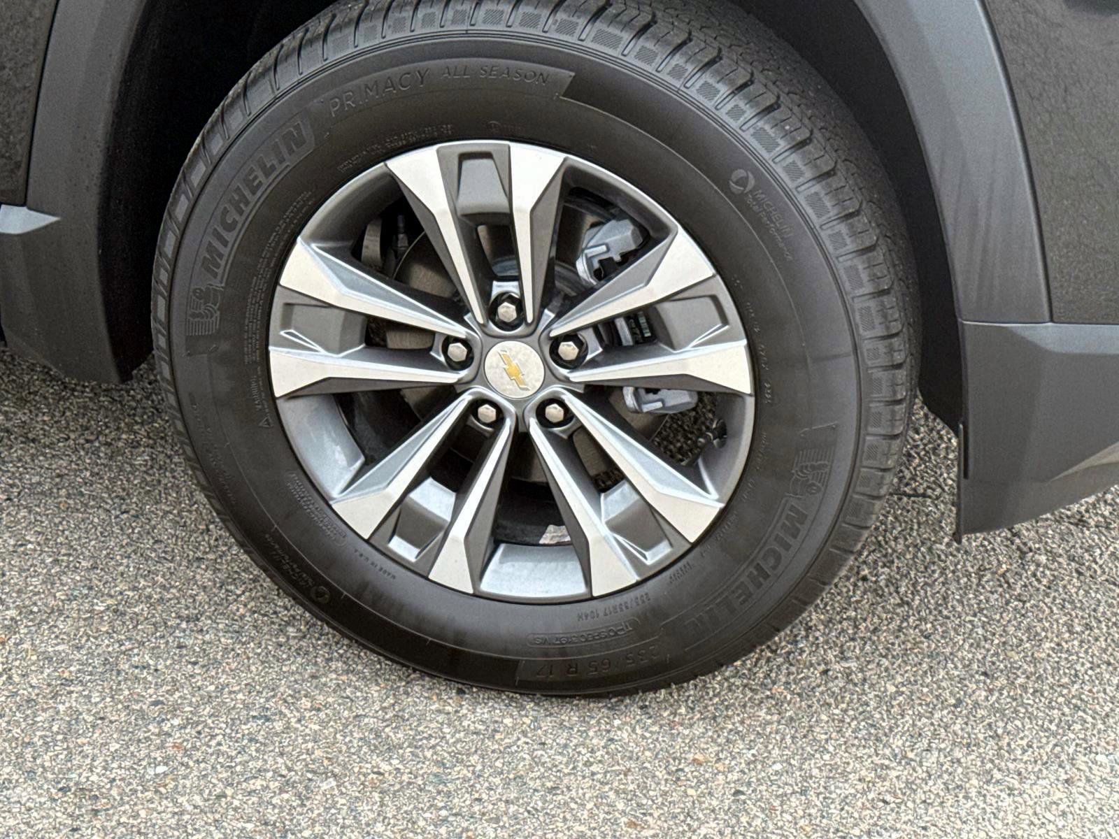 New 2026 Chevrolet Equinox LT w/ Convenience Package II image 5