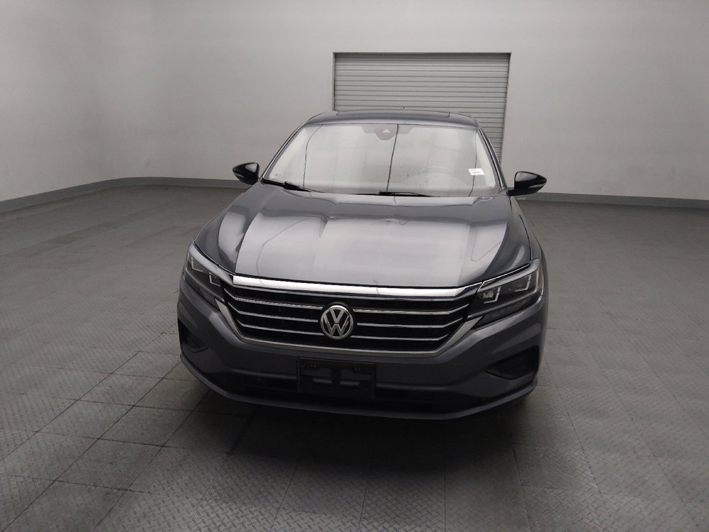 Used 2022 Volkswagen Passat 2.0T FWD image 15