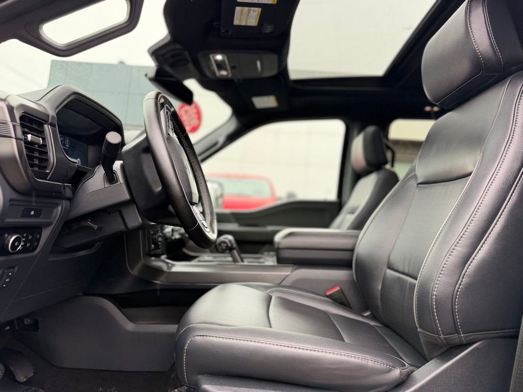 Used 2025 Ford F150 Lariat AWD/4WD image 17