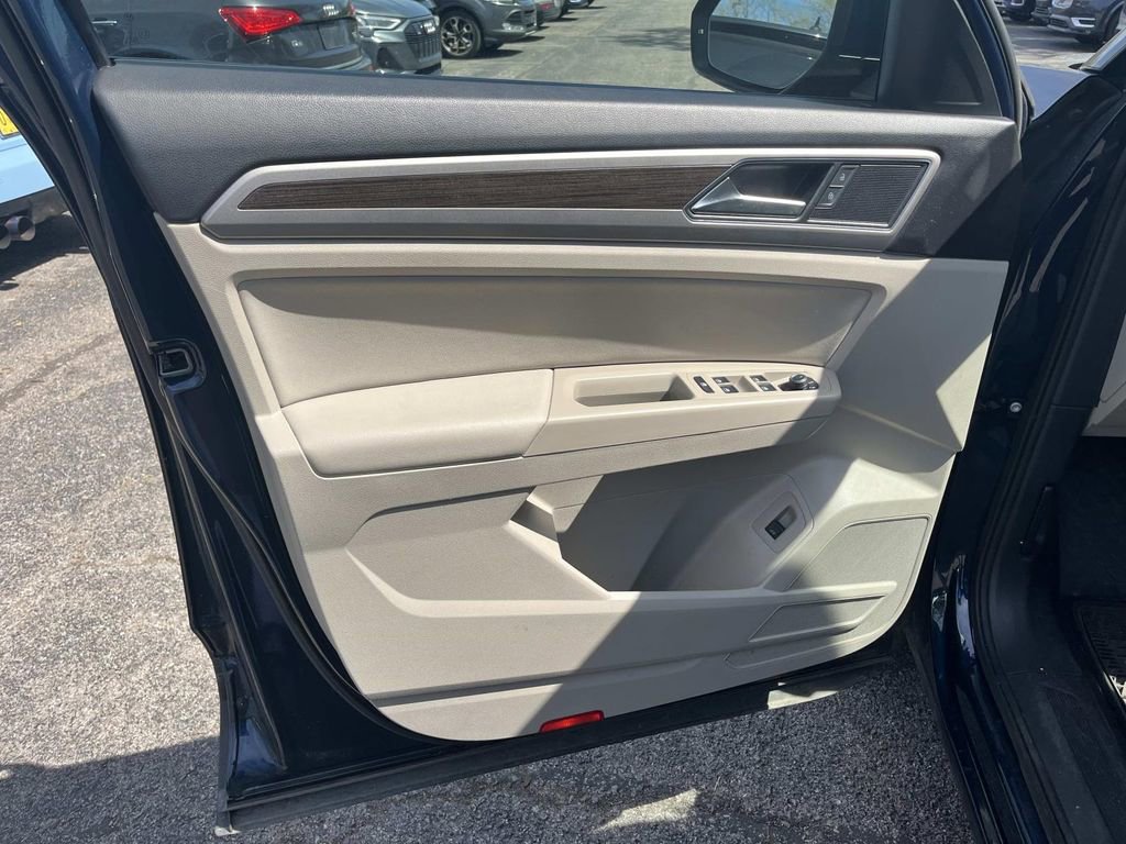 Used 2019 Volkswagen Atlas SE image 21