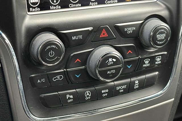 Used 2018 Jeep Grand Cherokee Limited image 19