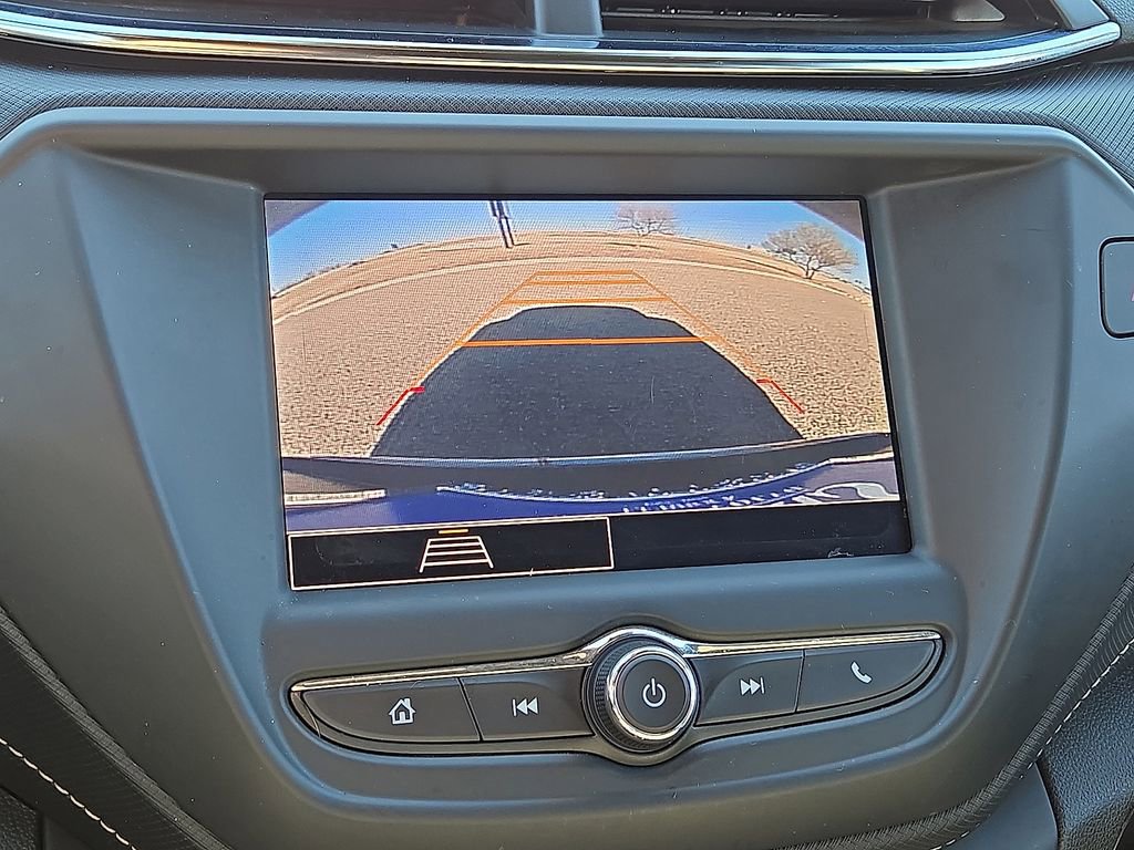 Used 2023 Chevrolet TrailBlazer ACTIV w/ Driver Confidence Package image 28