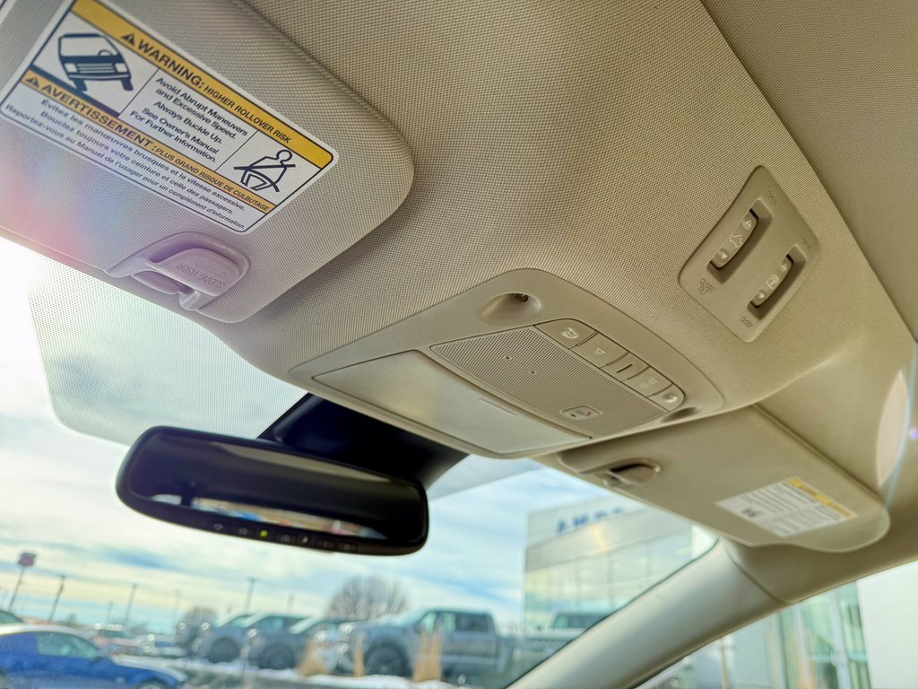 Used 2022 Nissan Murano Platinum w/ Cargo Package image 29