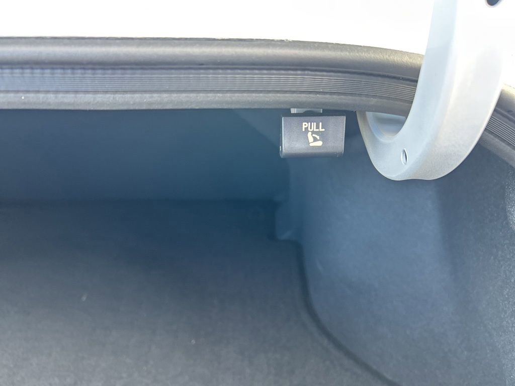 Used 2025 Hyundai Elantra SEL image 27