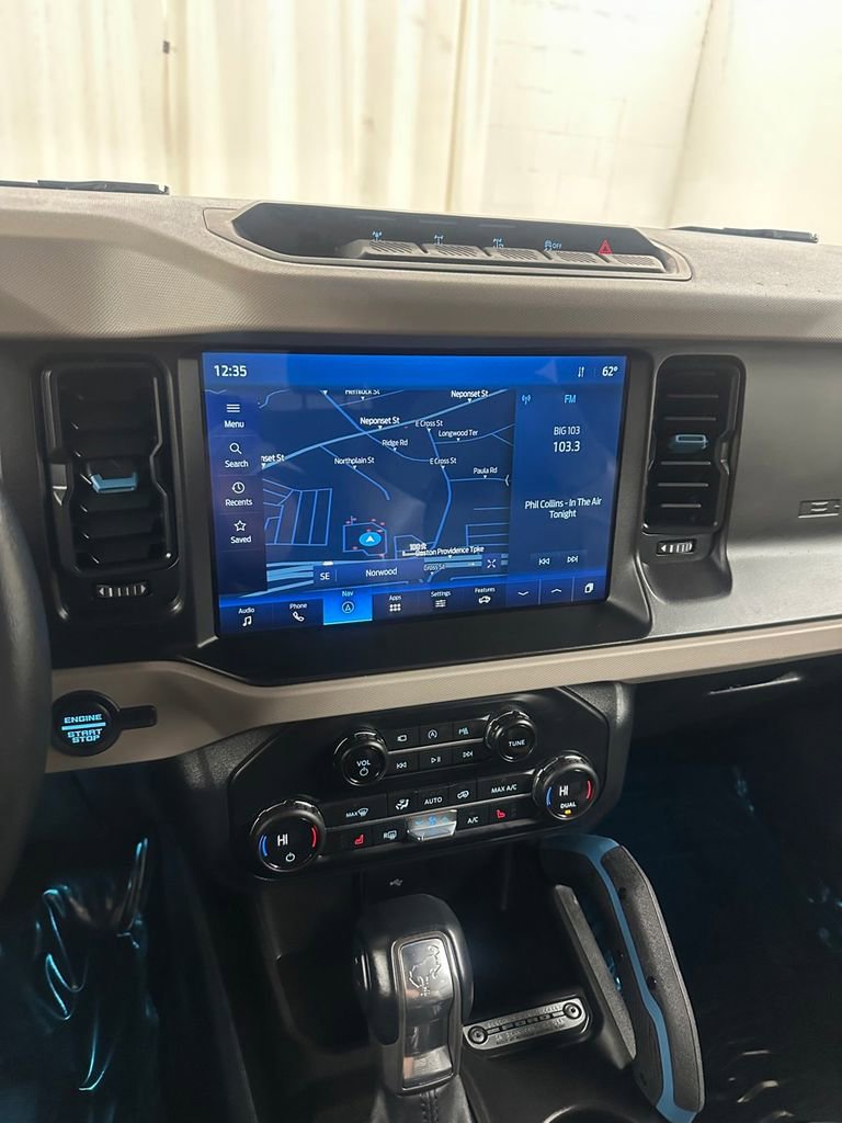 Used 2021 Ford Bronco Wildtrak image 24